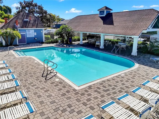 Community pool