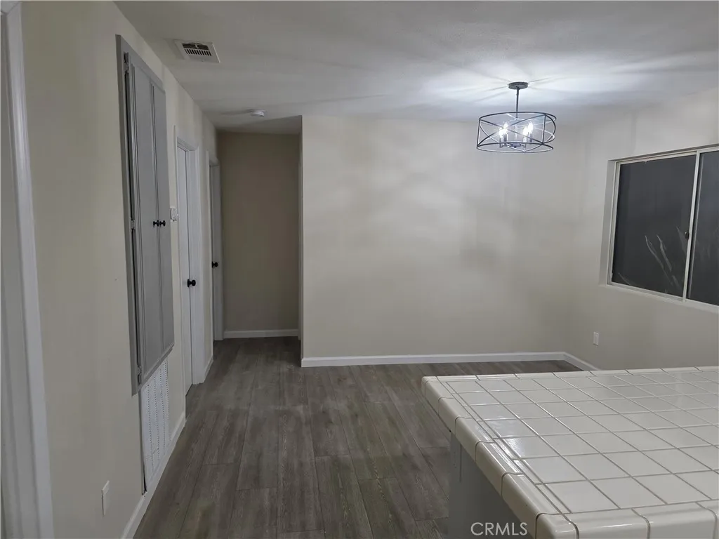 387 Palm Avenue, San Jacinto, California 92582 home-pic-11