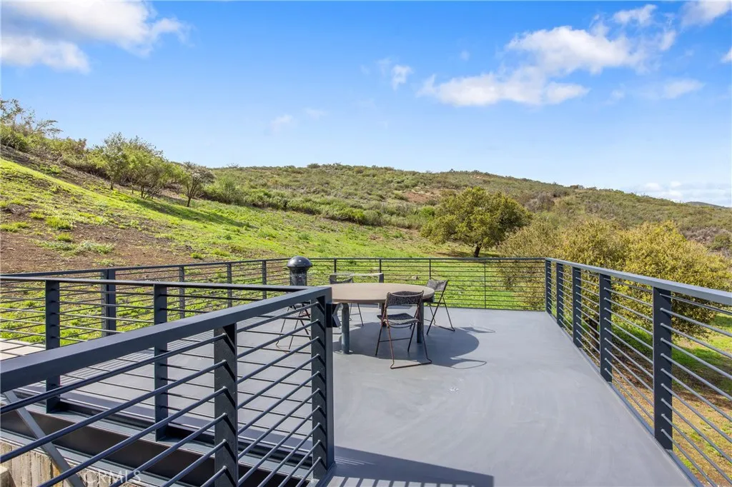 10120 Yerba Buena Road, Malibu, California 90265 home-pic-31
