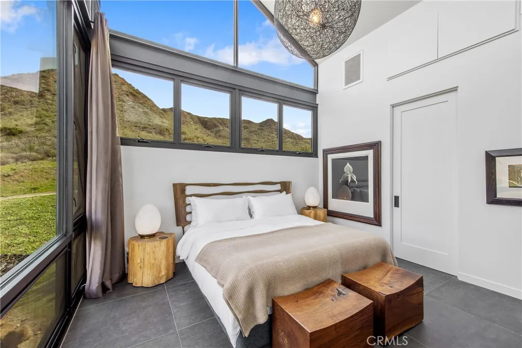 10120 Yerba Buena Road, Malibu, California 90265 home-pic-13