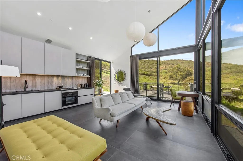 10120 Yerba Buena Road, Malibu, California 90265 home-pic-9