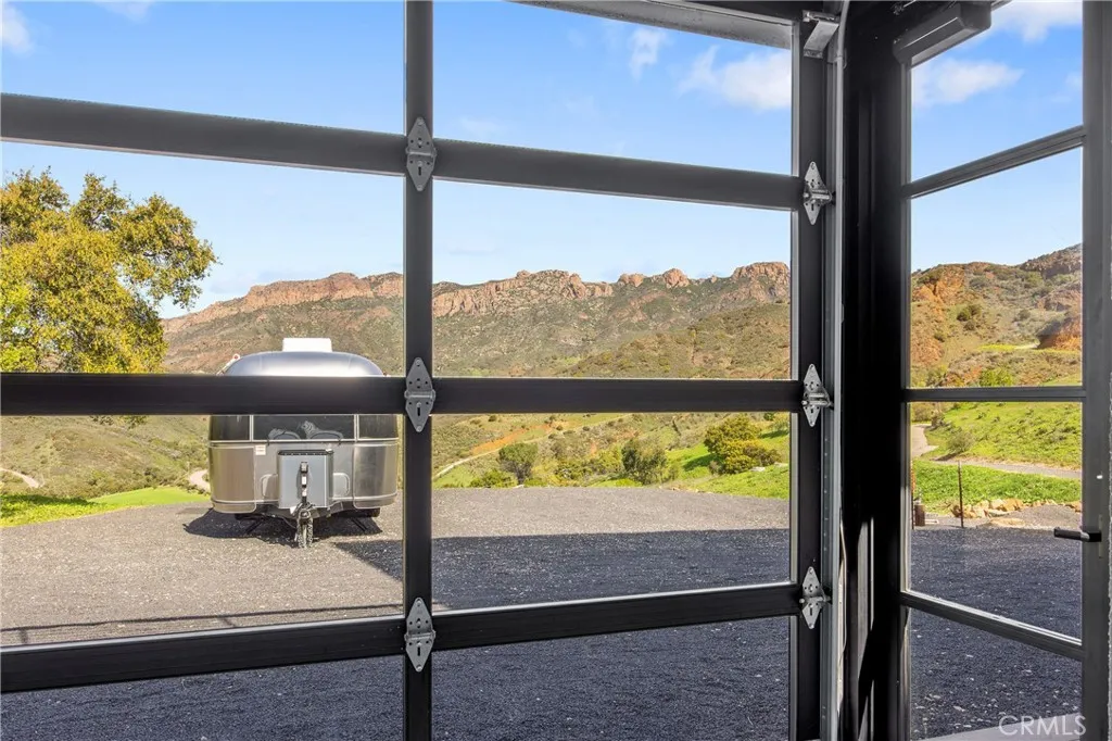 10120 Yerba Buena Road, Malibu, California 90265 home-pic-24