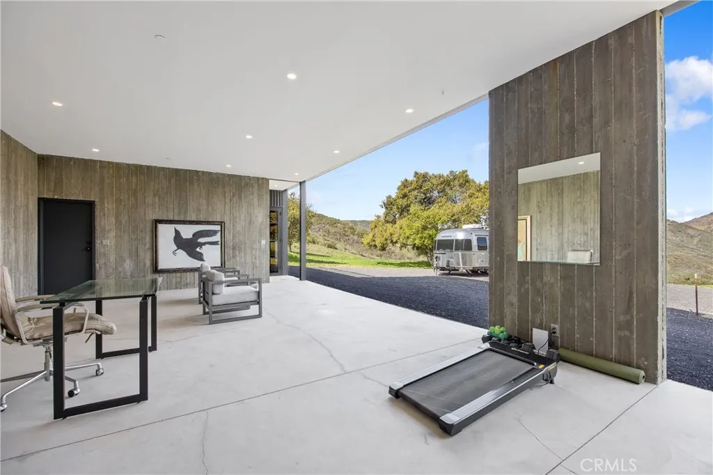 10120 Yerba Buena Road, Malibu, California 90265 home-pic-19