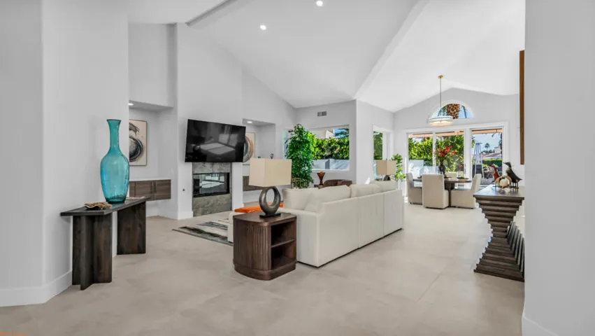 Were Focused 47320 Via Koron-1