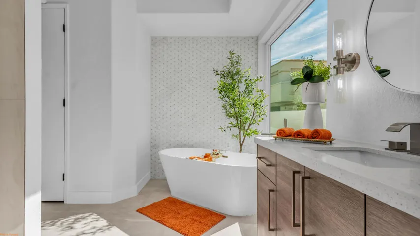 Were Focused 47320 Via Koron-18