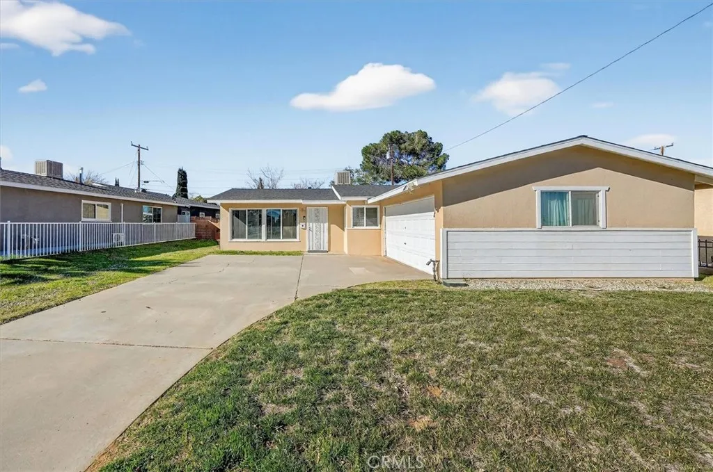 38249 Gunton, Palmdale, California 93550 home-pic-1