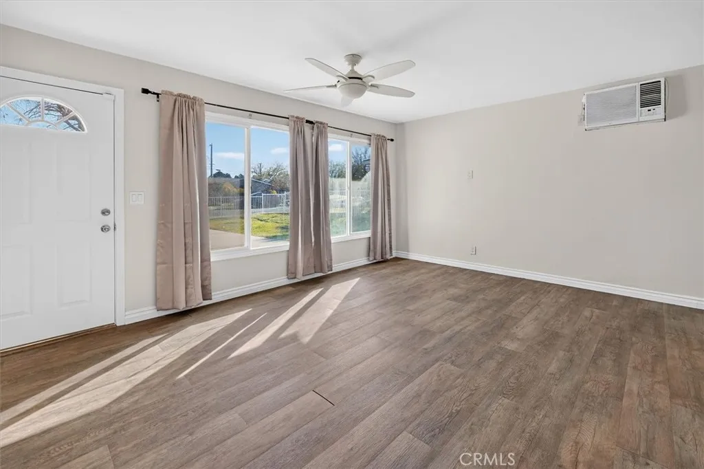 38249 Gunton, Palmdale, California 93550 home-pic-4