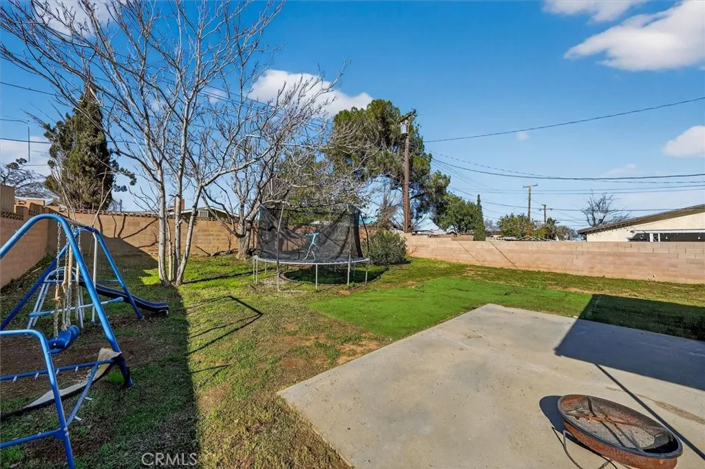 38249 Gunton, Palmdale, California 93550 home-pic-27