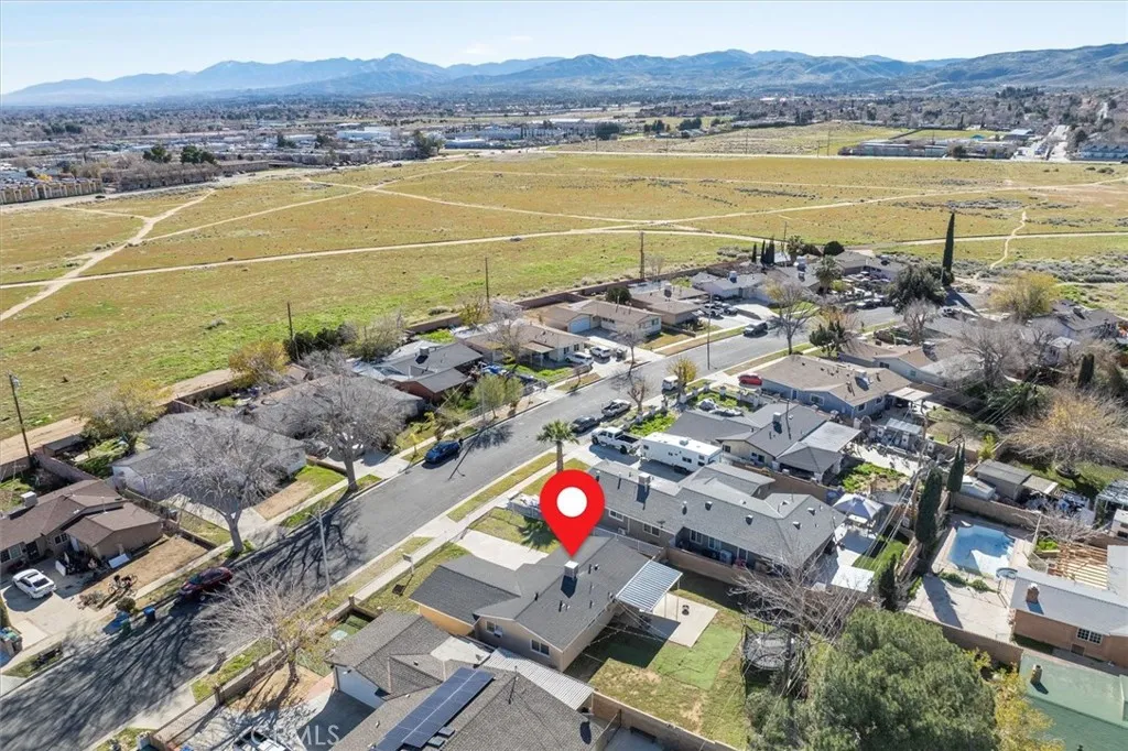 38249 Gunton, Palmdale, California 93550 home-pic-33
