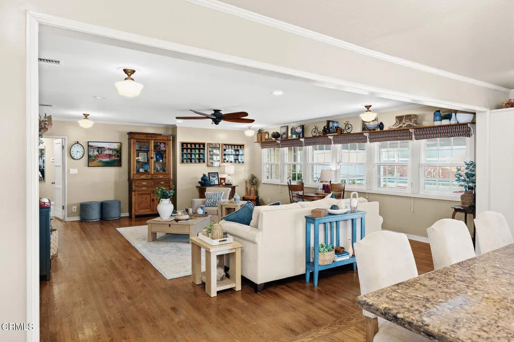 929 Milmada Drive, La Canada Flintridge, California 91011 home-pic-20