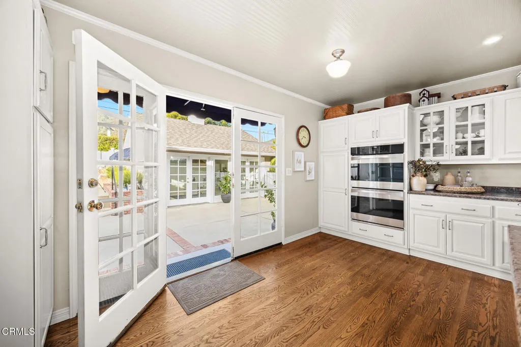 929 Milmada Drive, La Canada Flintridge, California 91011 home-pic-38