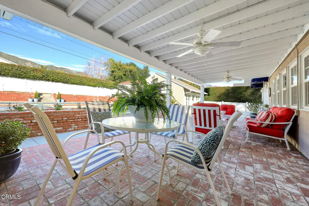 929 Milmada Drive, La Canada Flintridge, California 91011 home-pic-45