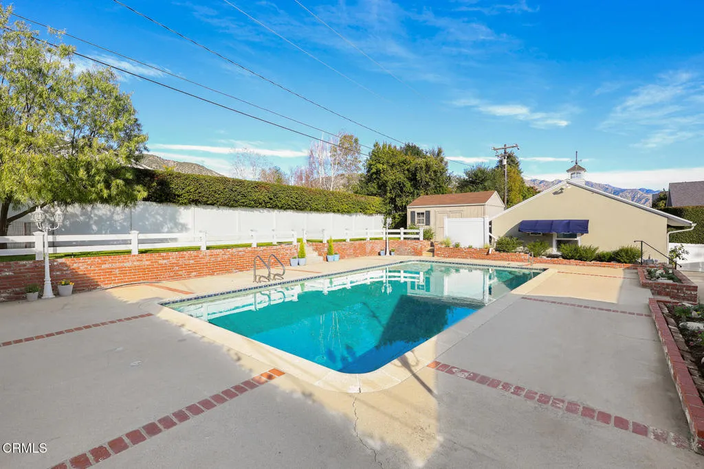 929 Milmada Drive, La Canada Flintridge, California 91011 home-pic-46