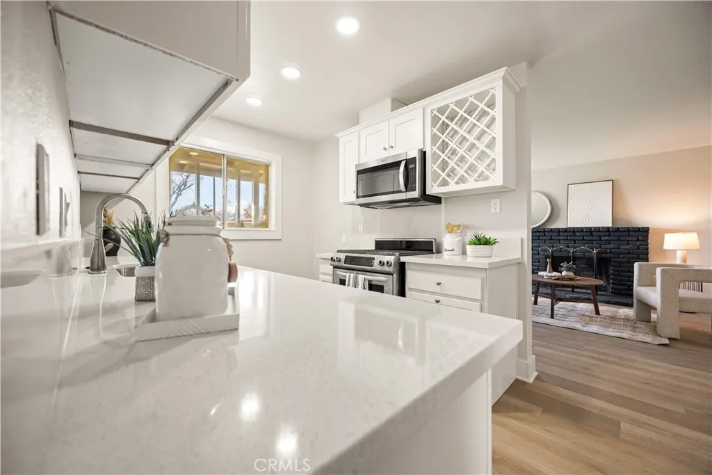 5235 Yosemite Drive, San Bernardino, California 92407 home-pic-13