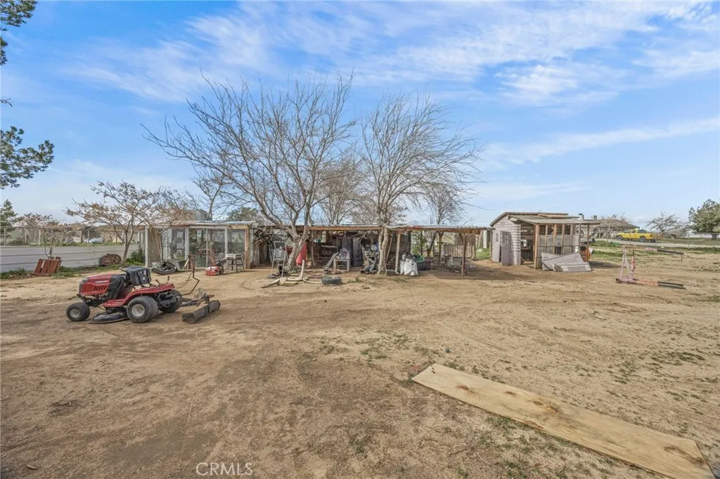 11514 1st, Hesperia, California 92345 home-pic-25