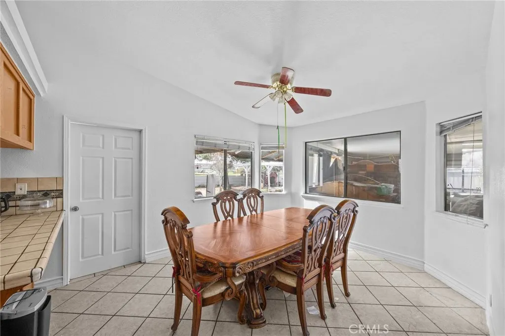 11514 1st, Hesperia, California 92345 home-pic-13