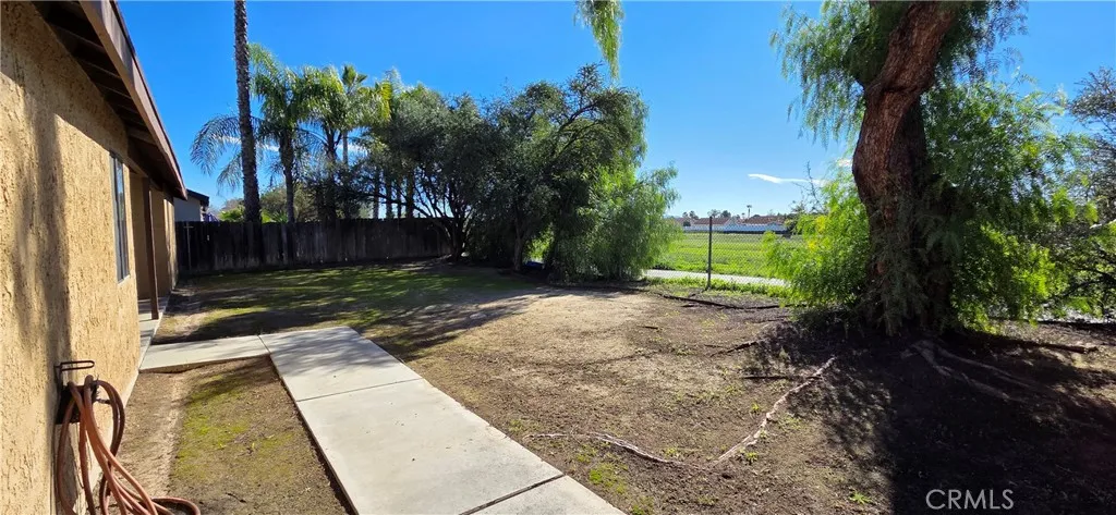 27067 Potomac, Menifee, California 92586 home-pic-16