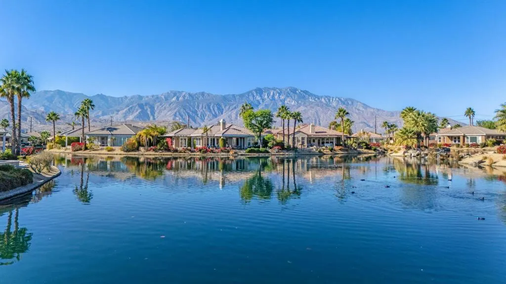 2 Pyramid Lake Court, Rancho Mirage, California 92270 home-pic-25