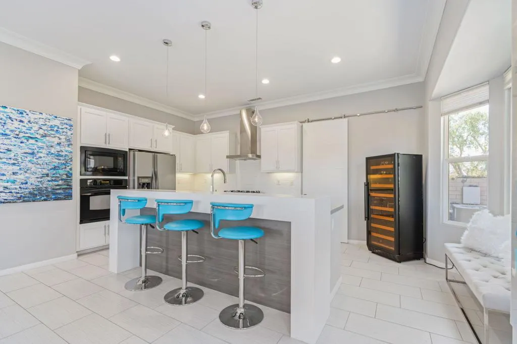 2 Pyramid Lake Court, Rancho Mirage, California 92270 home-pic-12