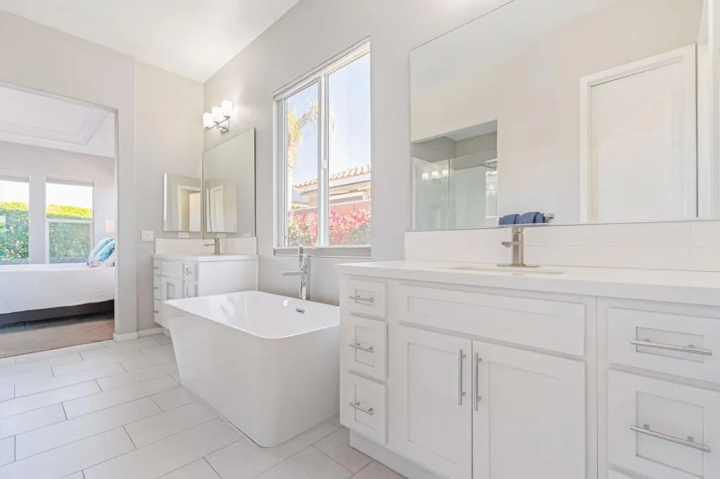2 Pyramid Lake Court, Rancho Mirage, California 92270 home-pic-35