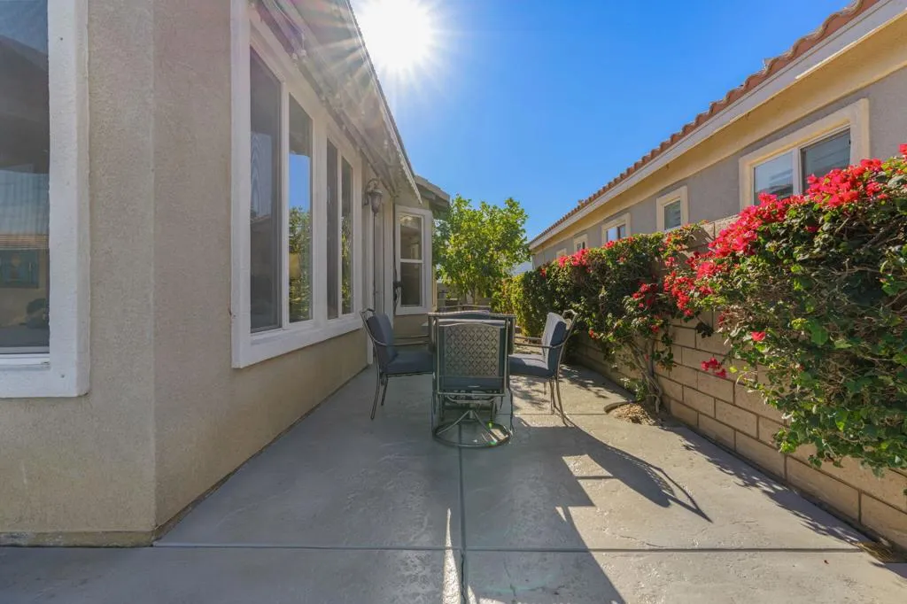 2 Pyramid Lake Court, Rancho Mirage, California 92270 home-pic-20