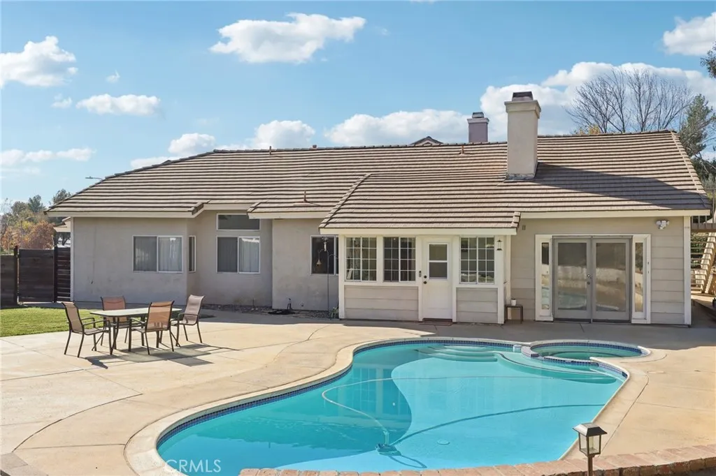 39221 Corte Tesoro, Murrieta, California 92563 home-pic-30