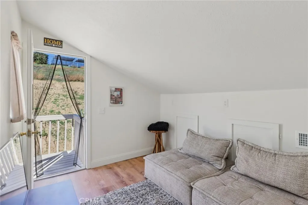 39221 Corte Tesoro, Murrieta, California 92563 home-pic-27