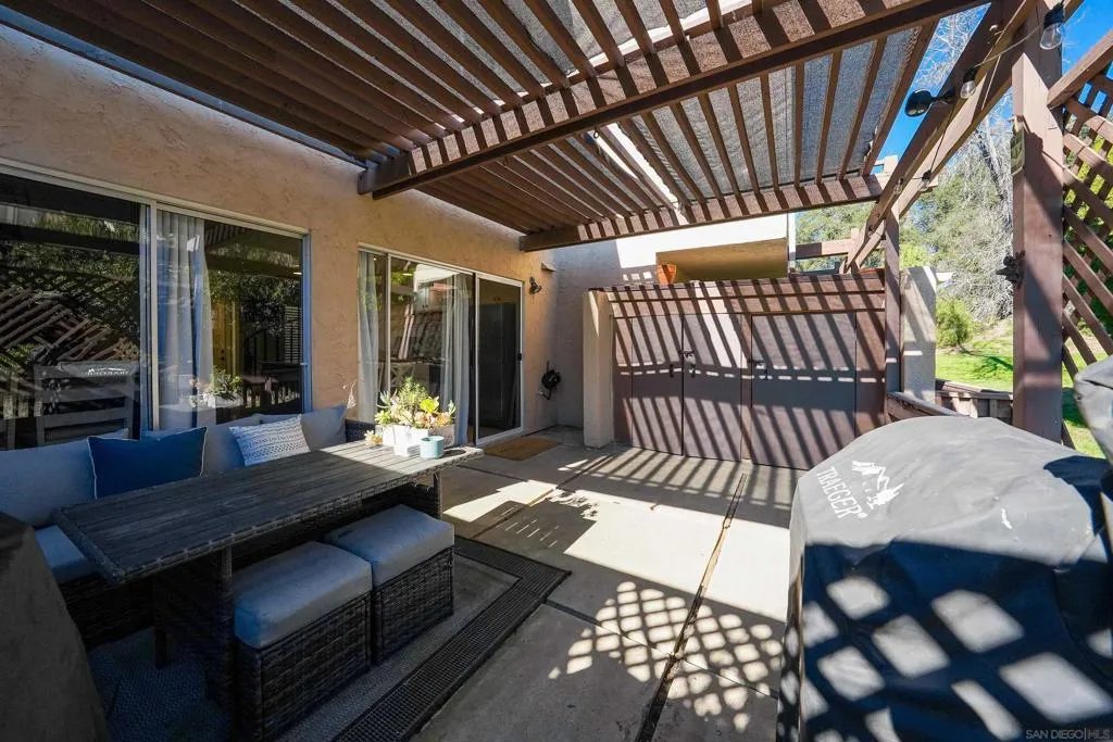 23658 Country Villa Road, Ramona, California 92065 home-pic-22