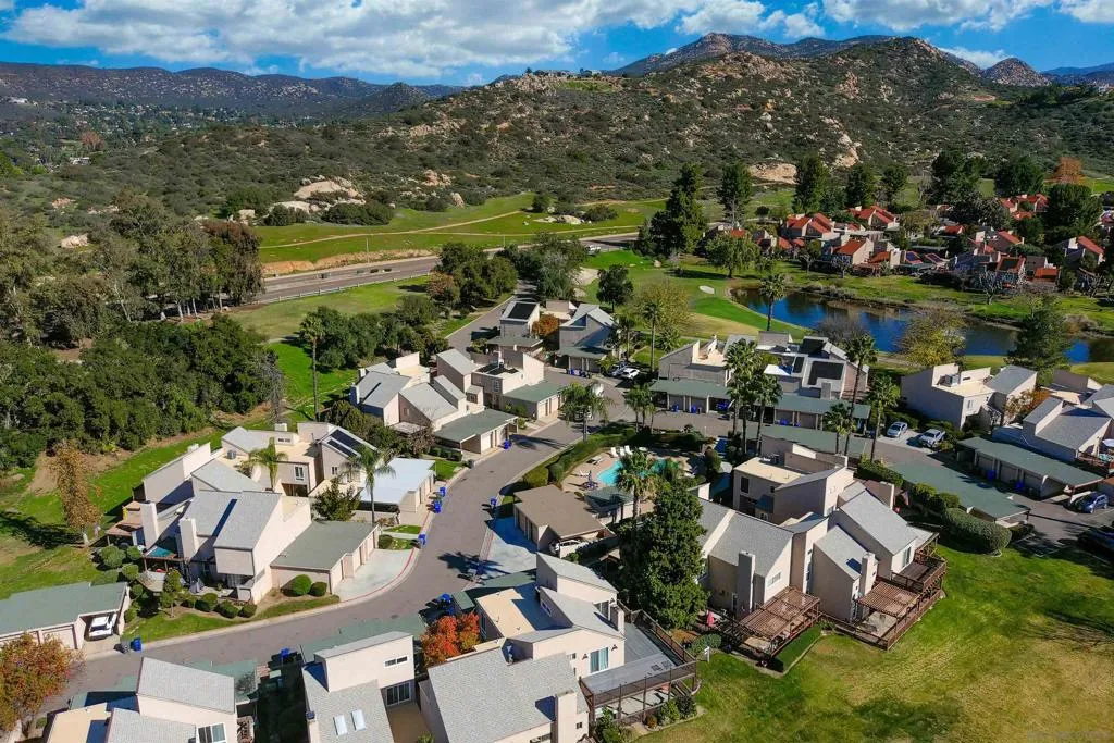 23658 Country Villa Road, Ramona, California 92065 home-pic-28