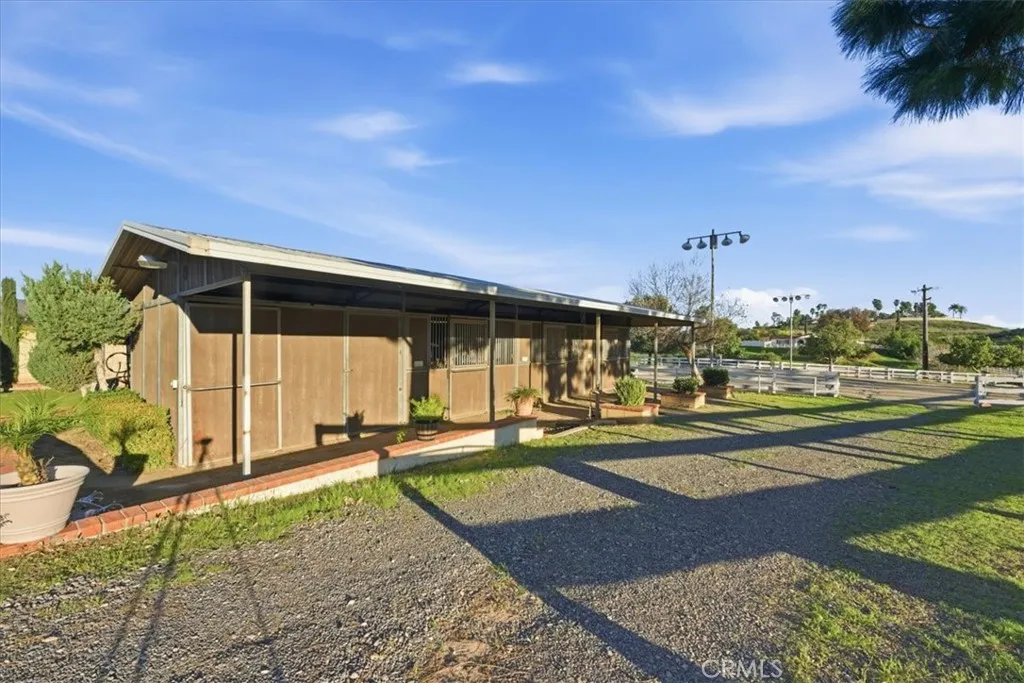 32225 Wesley Street, Wildomar, California 92595 home-pic-7