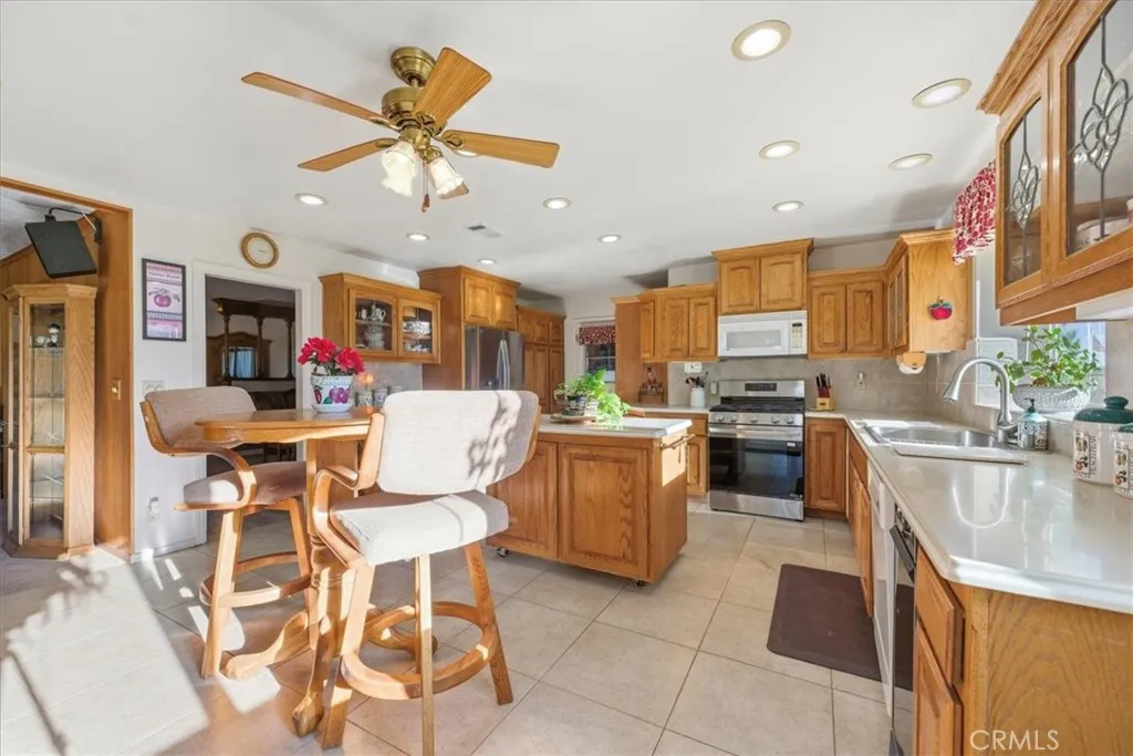 32225 Wesley Street, Wildomar, California 92595 home-pic-26