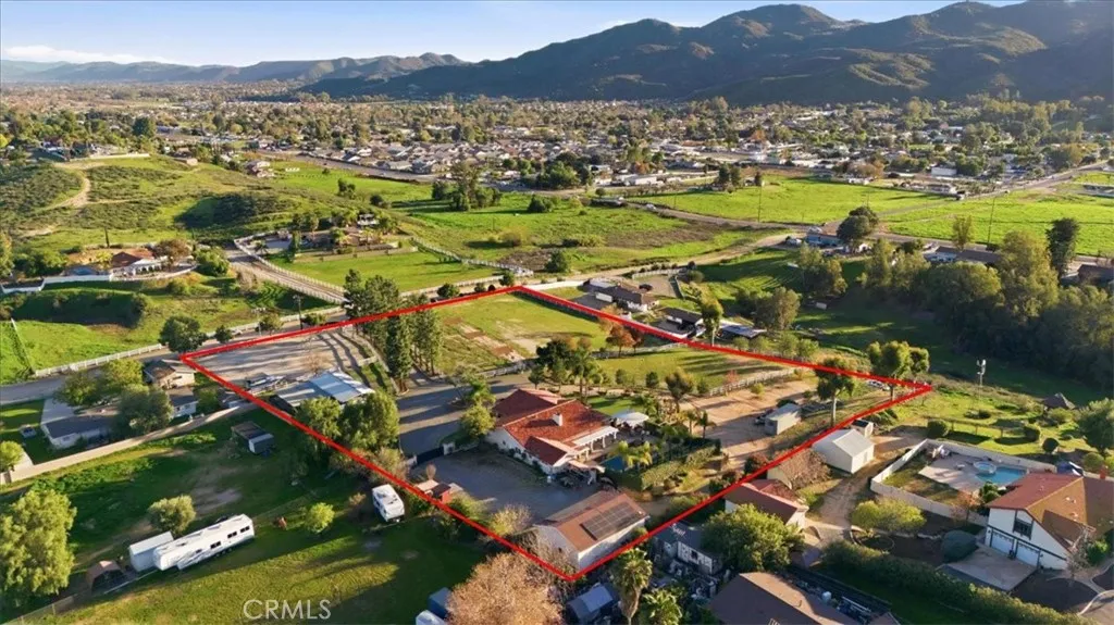 32225 Wesley Street, Wildomar, California 92595 home-pic-0