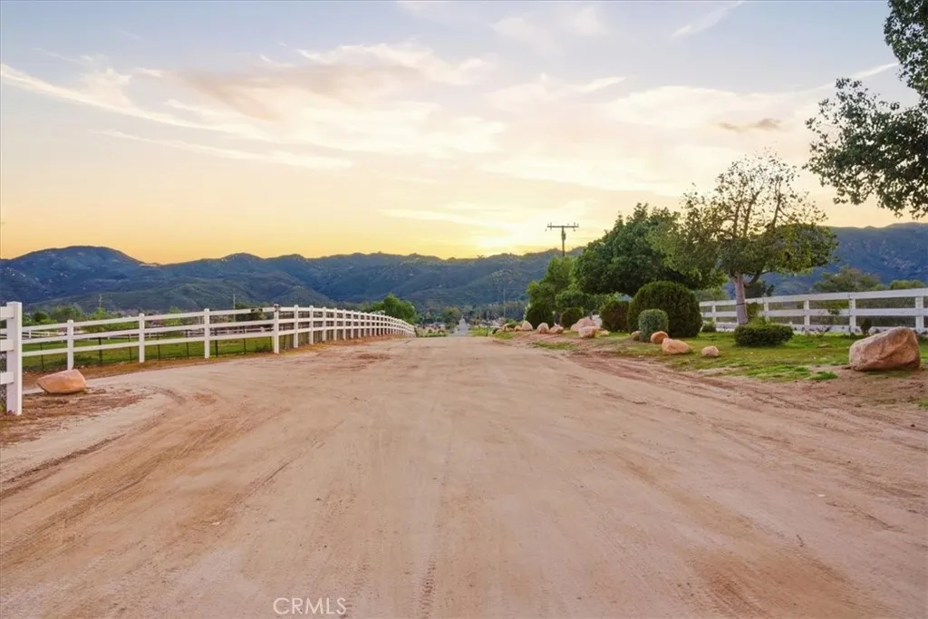 32225 Wesley Street, Wildomar, California 92595 home-pic-64