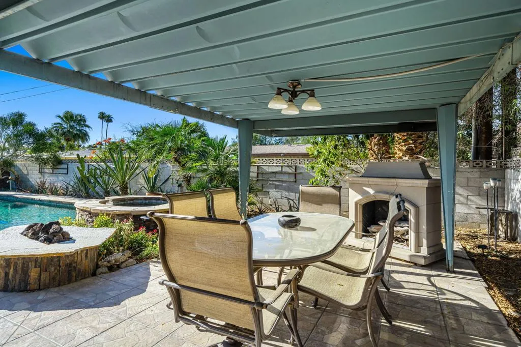 69895 Papaya Lane, Cathedral City, California 92234 home-pic-21