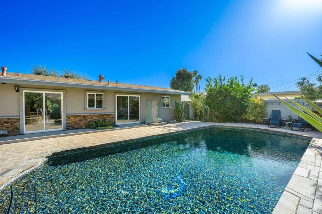 69895 Papaya Lane, Cathedral City, California 92234 home-pic-26