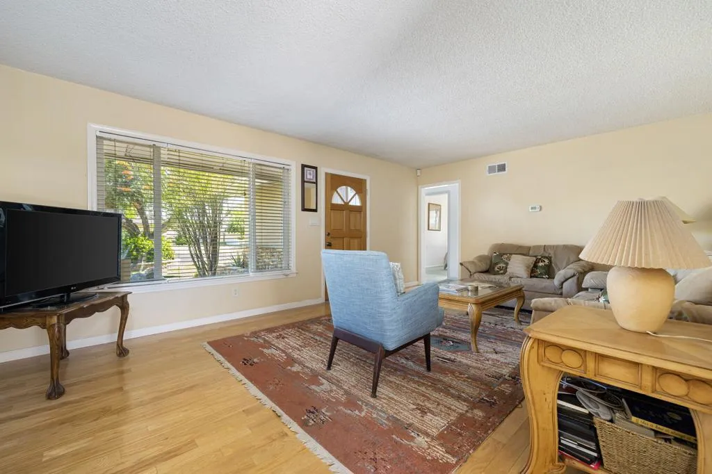 69895 Papaya Lane, Cathedral City, California 92234 home-pic-7