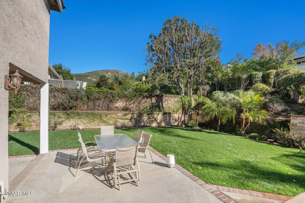 5750 Hempstead Drive, Agoura Hills, California 91301 home-pic-34