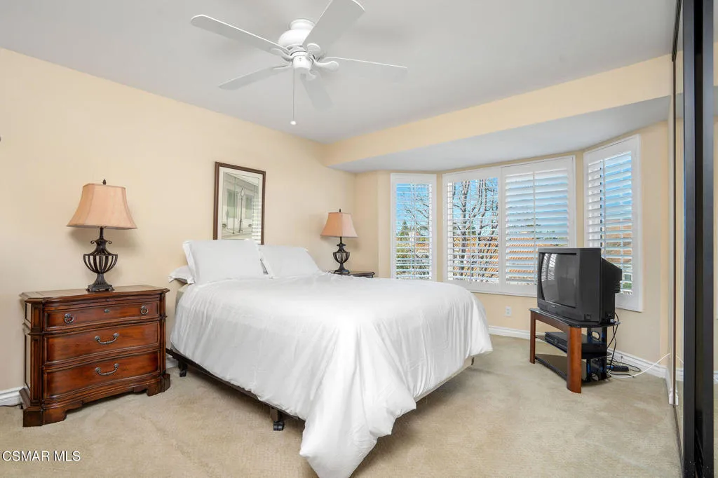5750 Hempstead Drive, Agoura Hills, California 91301 home-pic-22