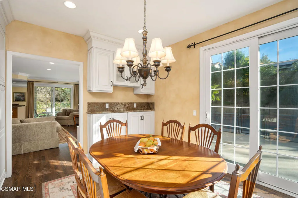5750 Hempstead Drive, Agoura Hills, California 91301 home-pic-16
