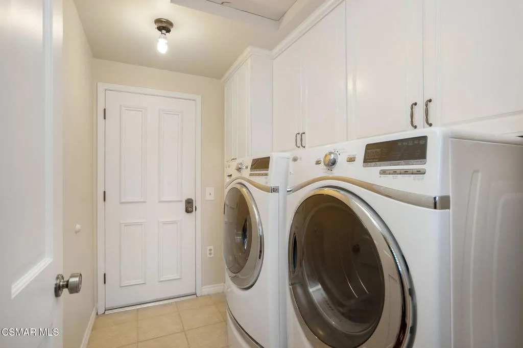 5750 Hempstead Drive, Agoura Hills, California 91301 home-pic-20