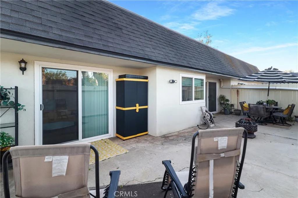 1318 Victoria, Fullerton, California 92831 home-pic-26