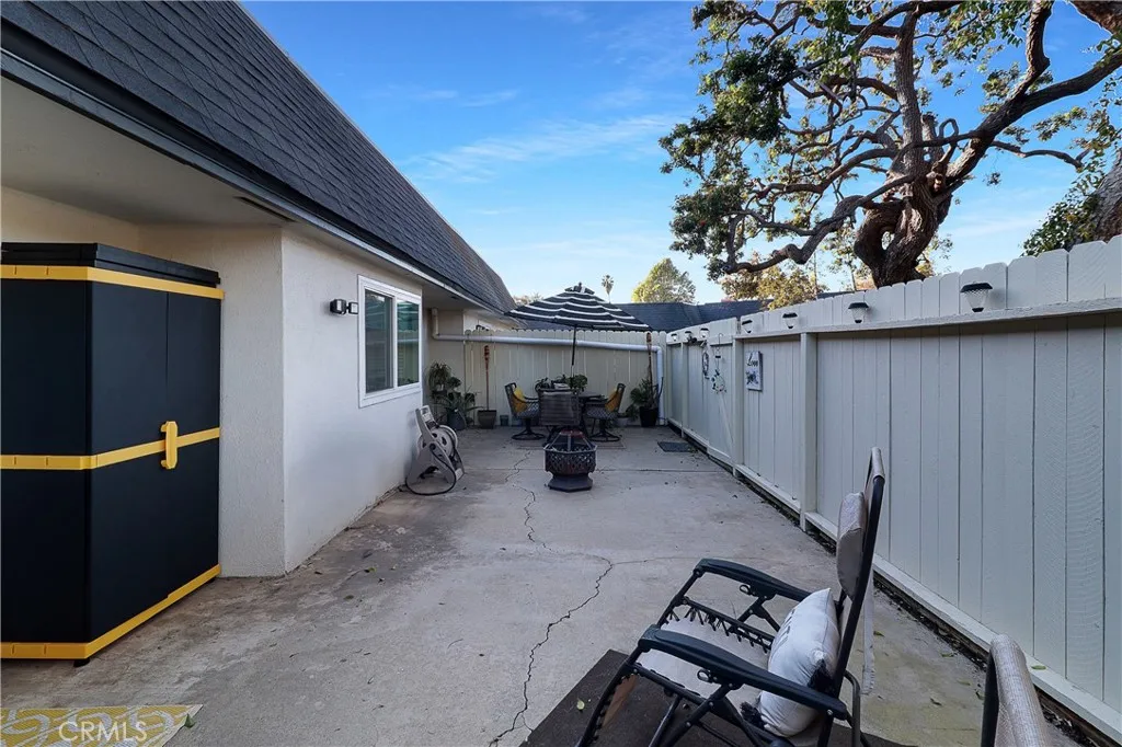 1318 Victoria, Fullerton, California 92831 home-pic-25