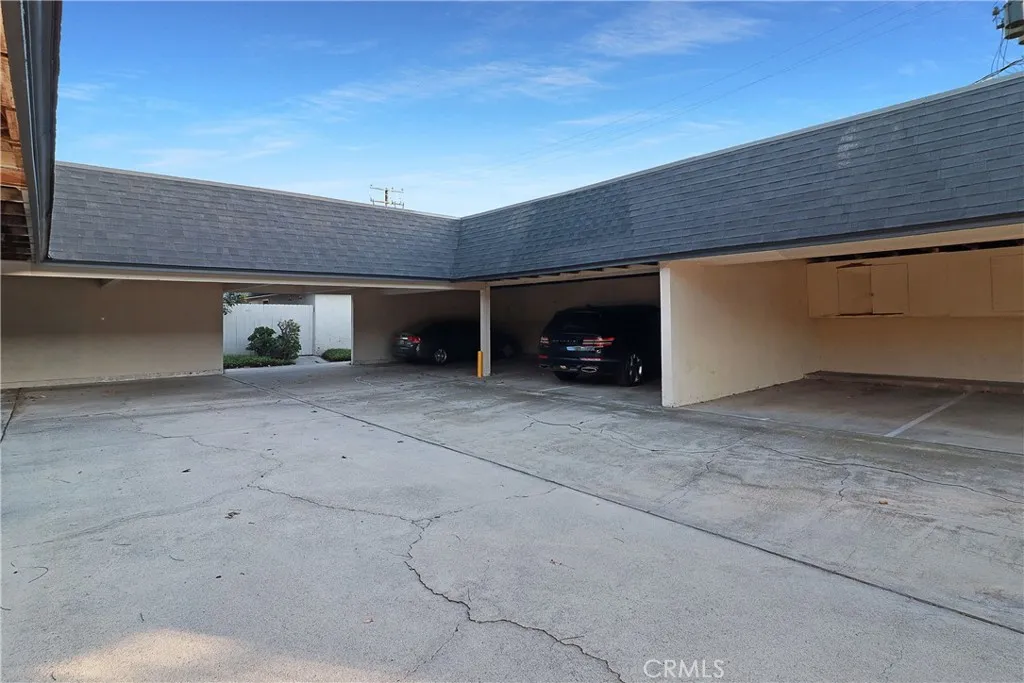 1318 Victoria, Fullerton, California 92831 home-pic-29