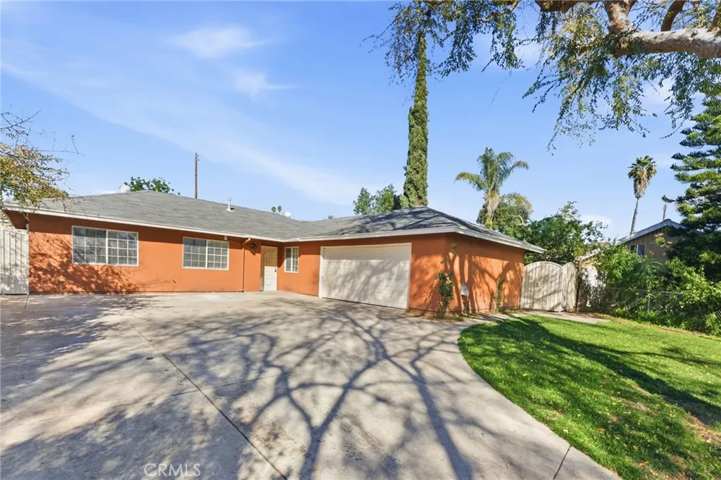 1211 Christina Court, Pomona, California 91766 home-pic-28
