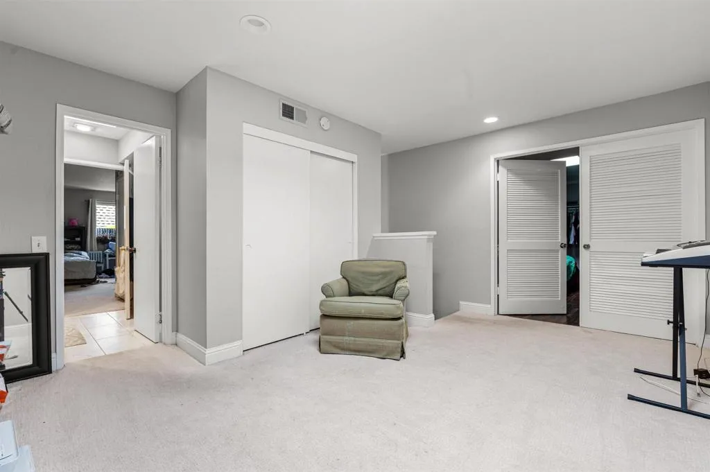 2537 Navarra Drive 9-b, Carlsbad, California 92009 home-pic-18