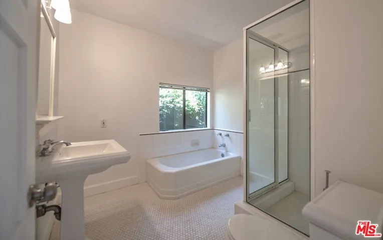 543 28th Avenue, Venice, California 90291