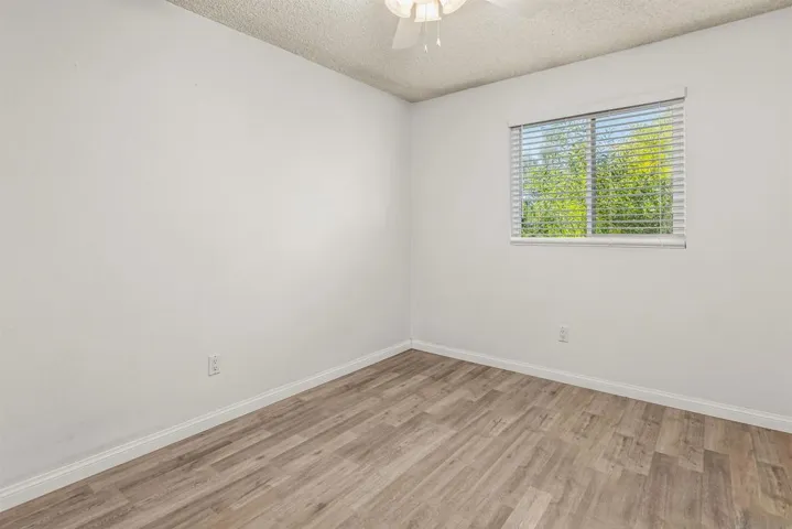 7779 Camino Glorita, San Diego, California 92122