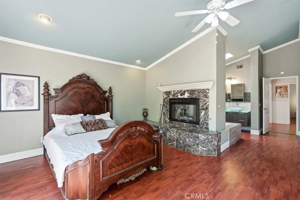 1672 Olympus Loop, Vista, California 92081 home-pic-32