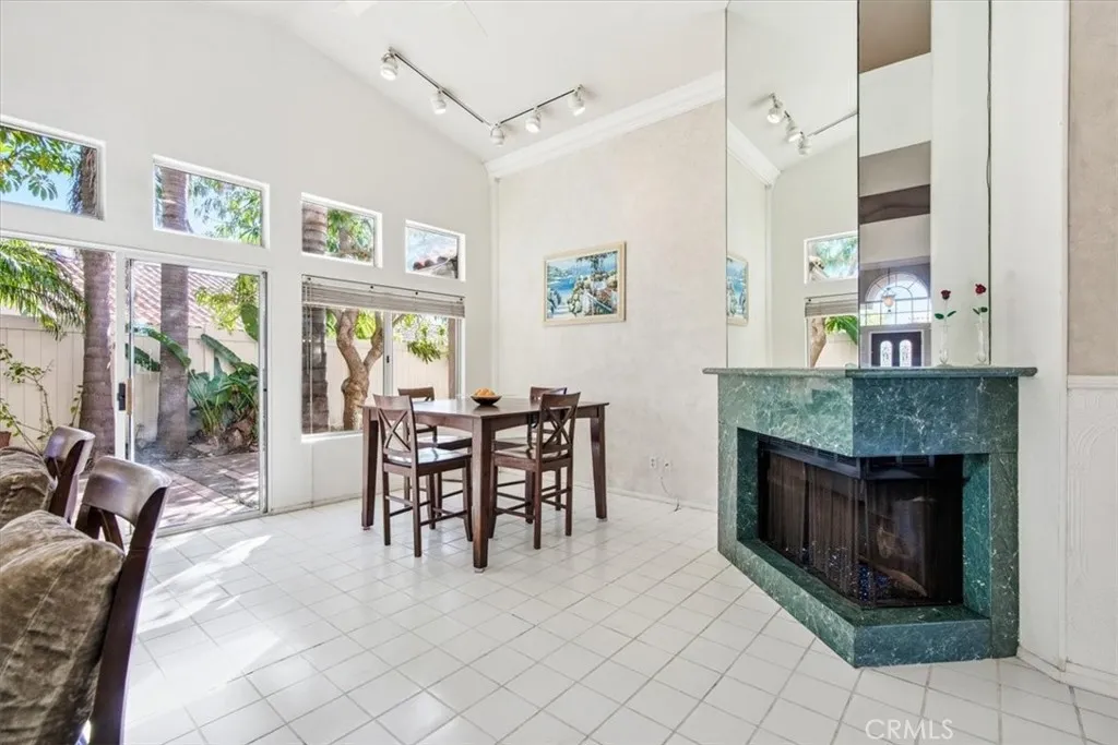1672 Olympus Loop, Vista, California 92081 home-pic-13