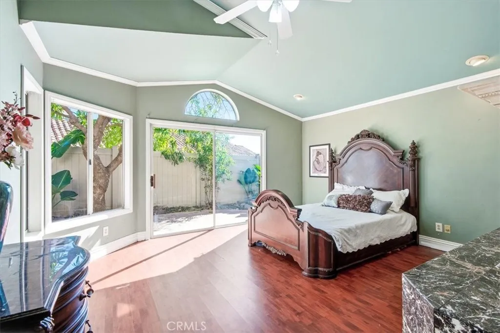 1672 Olympus Loop, Vista, California 92081 home-pic-31